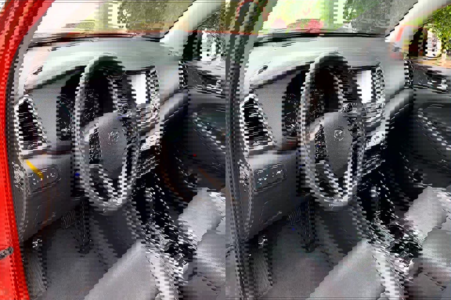 Used 2017 Hyundai Tucson Limited AWD/4WD image 18