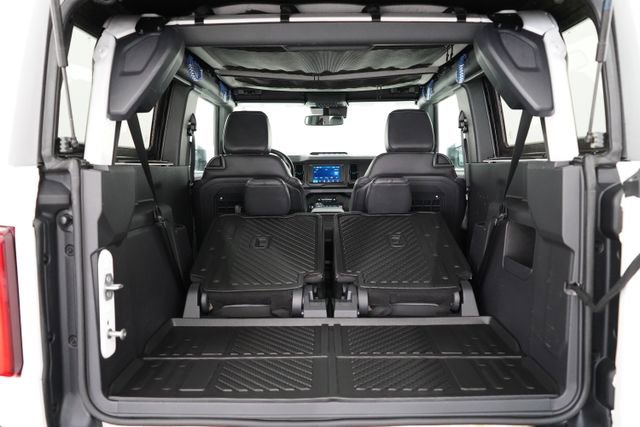 Used 2022 Ford Bronco Black Diamond w/ Sasquatch Package image 34