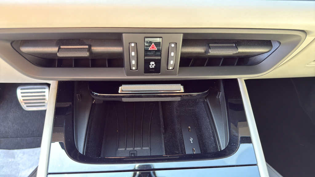 Used 2024 Porsche Cayenne S AWD/4WD image 37