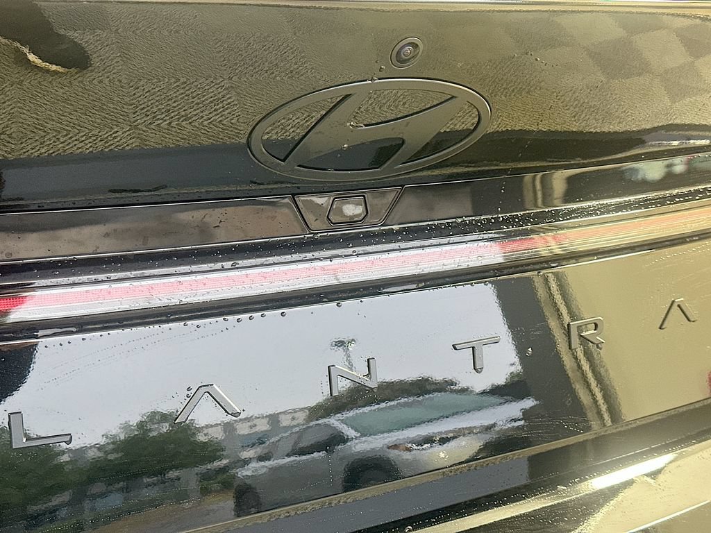New 2026 Hyundai Elantra N FWD image 21