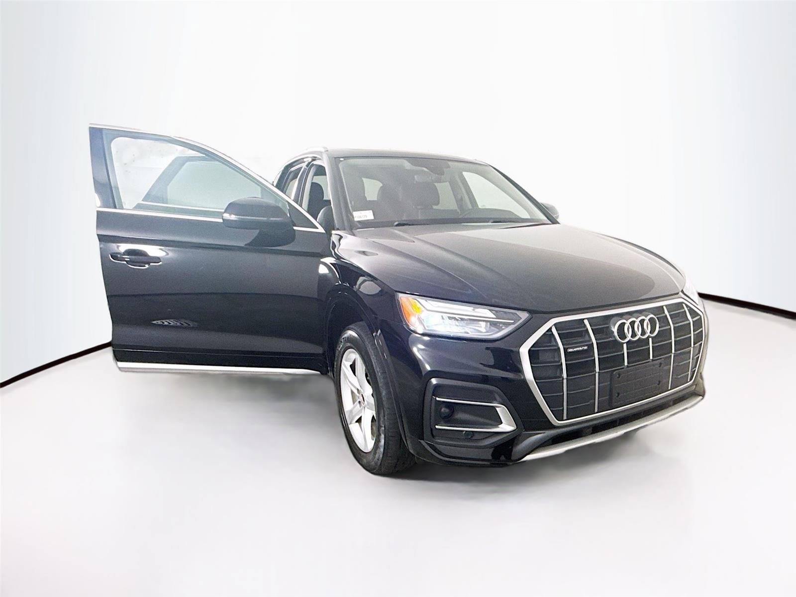 Used 2021 Audi Q5 Premium w/ Convenience Package image 37