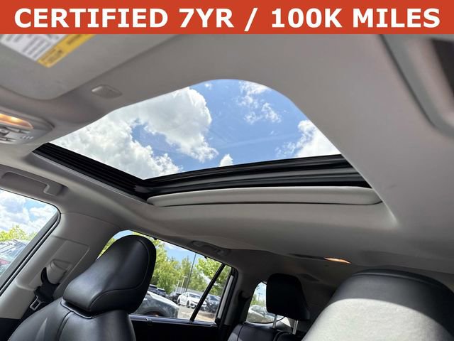 Used 2021 Toyota Highlander XLE image 16