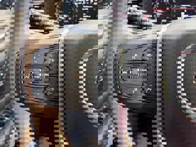 Used 2021 GMC Yukon Denali w/ Denali Ultimate Package image 40