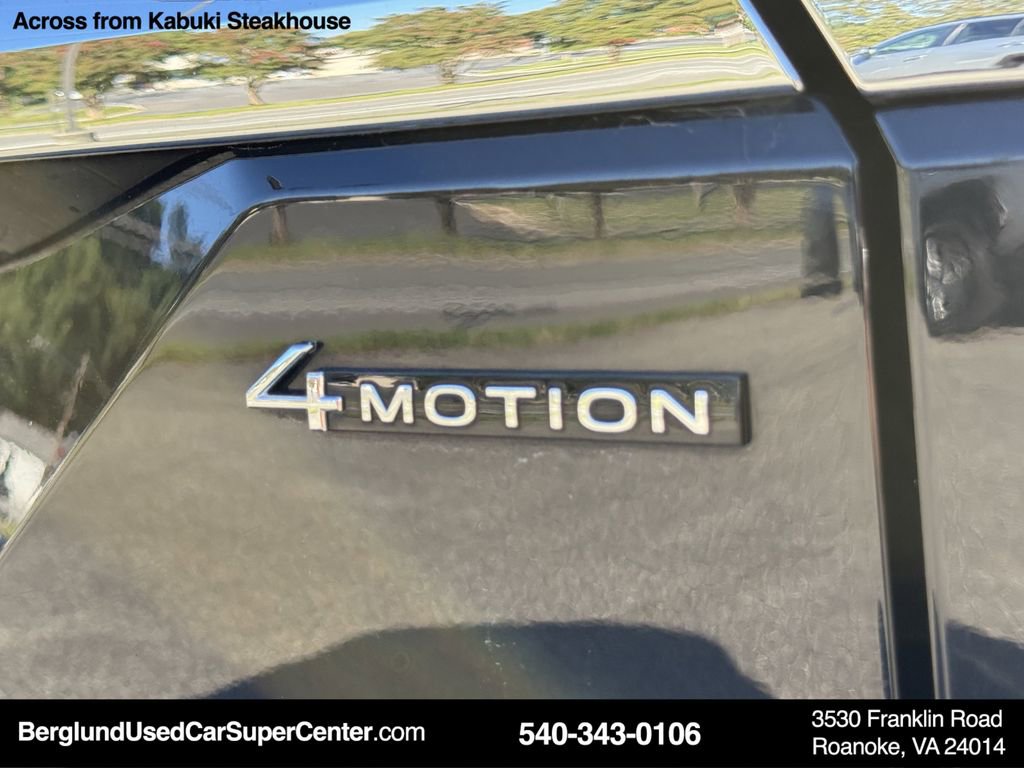 Used 2025 Volkswagen Atlas SE image 36