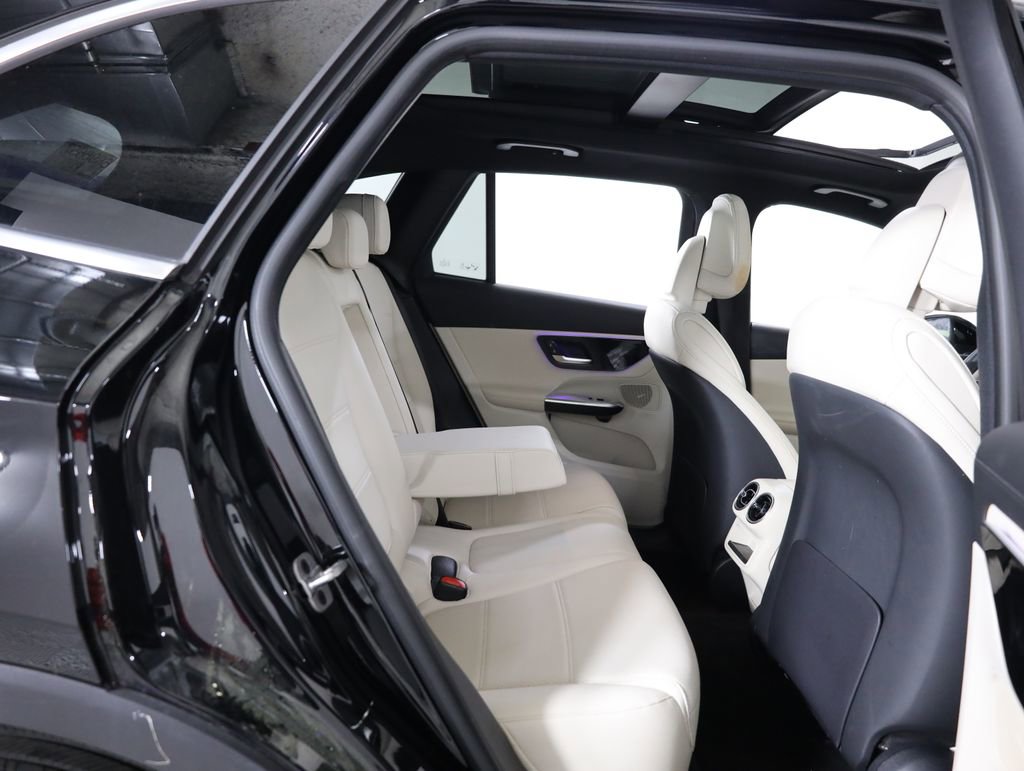 Certified 2024 Mercedes-Benz GLC 300 4MATIC image 39