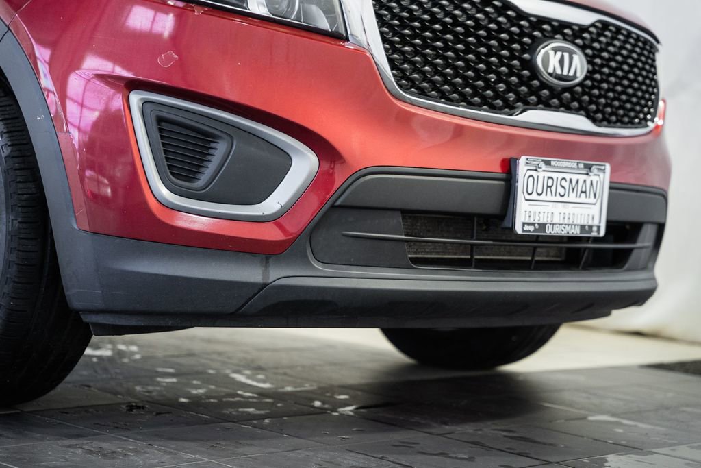 Used 2016 Kia Sorento LX w/ LX Convenience Package image 15