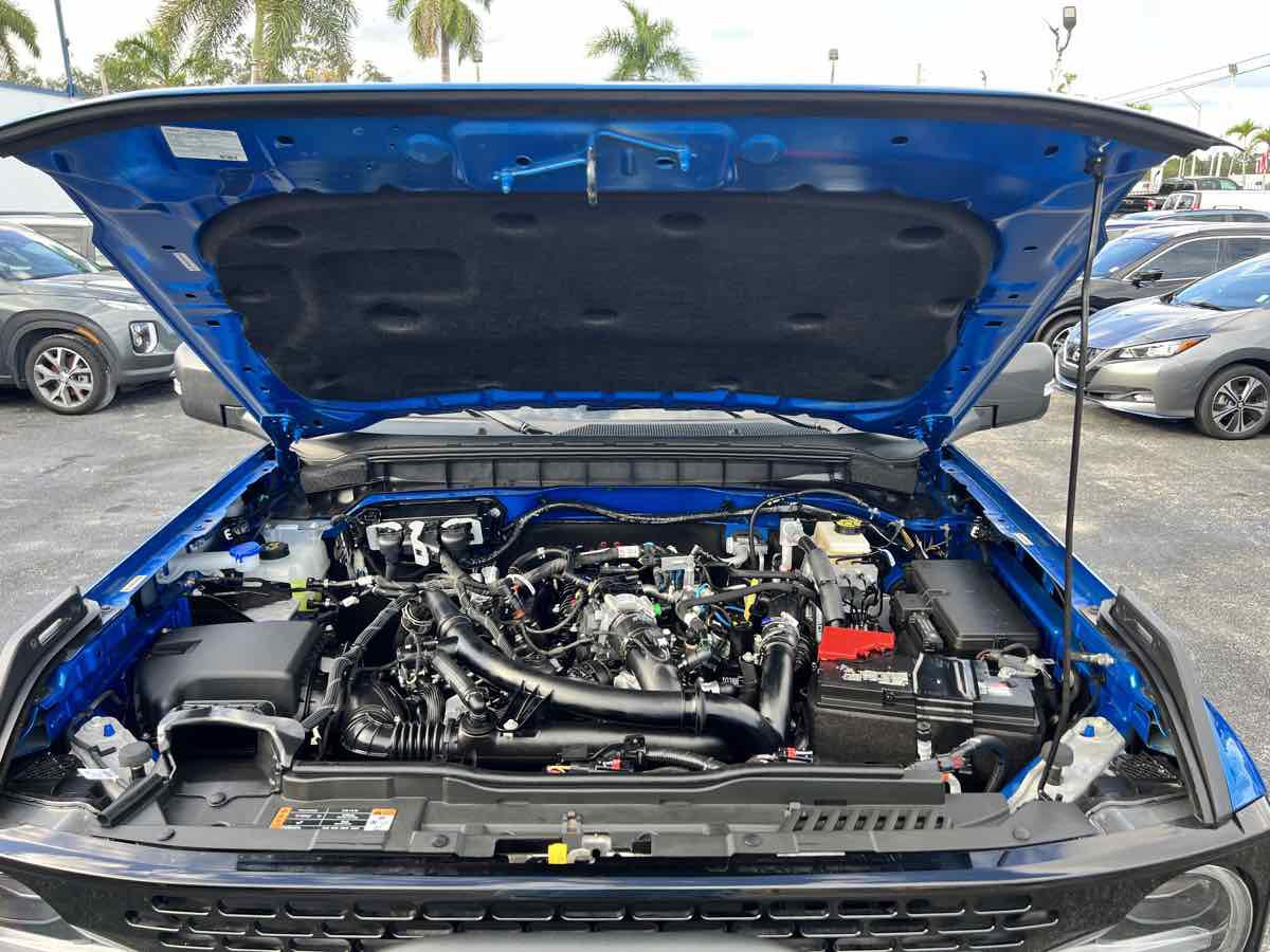 Used 2023 Ford Bronco Wildtrak image 24