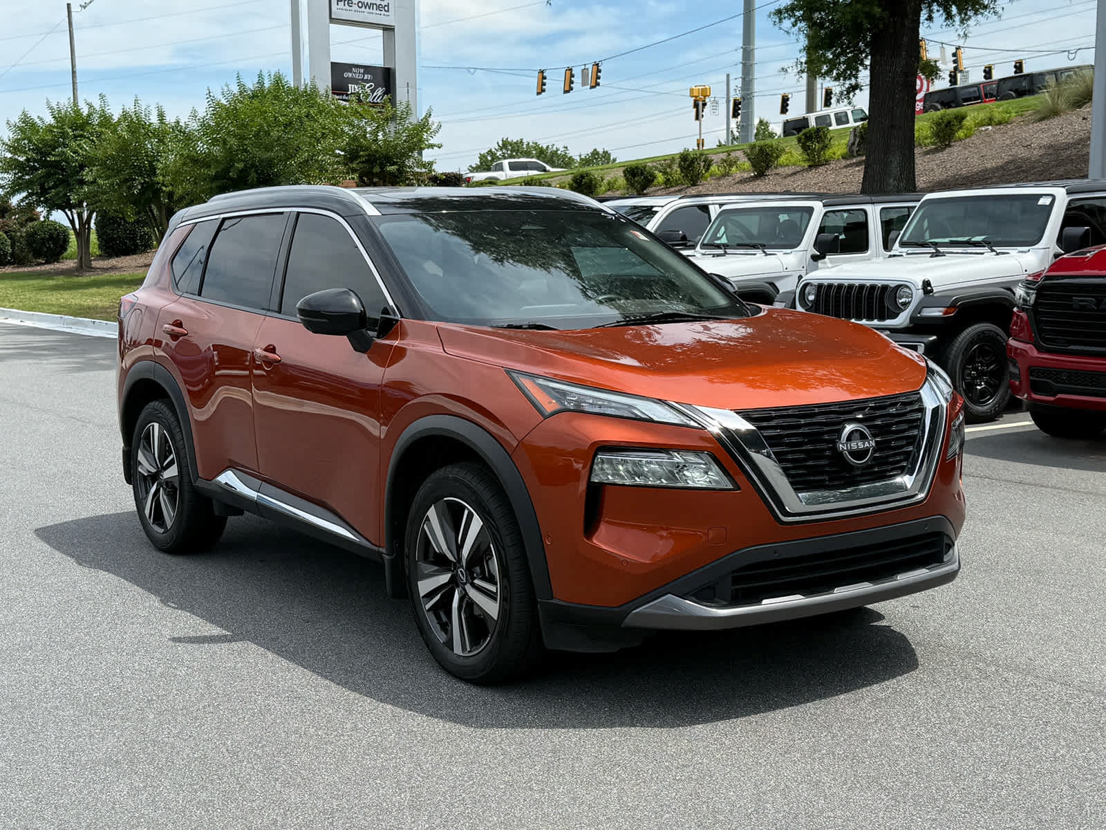 Used 2023 Nissan Rogue SL w/ SL Premium Package AWD/4WD image 7
