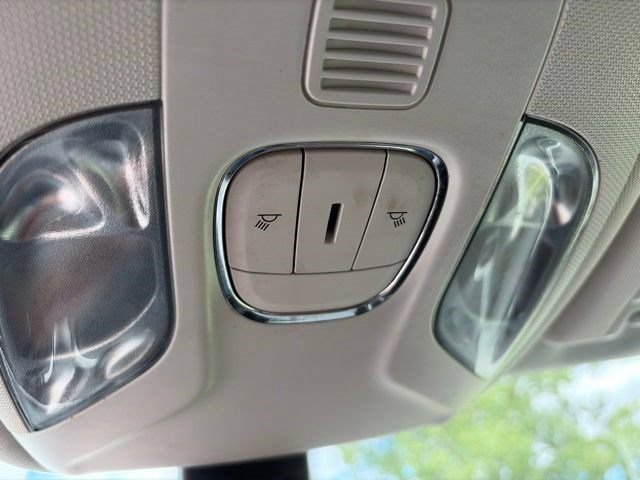 Used 2021 Jeep Compass Latitude w/ Convenience Group FWD image 25