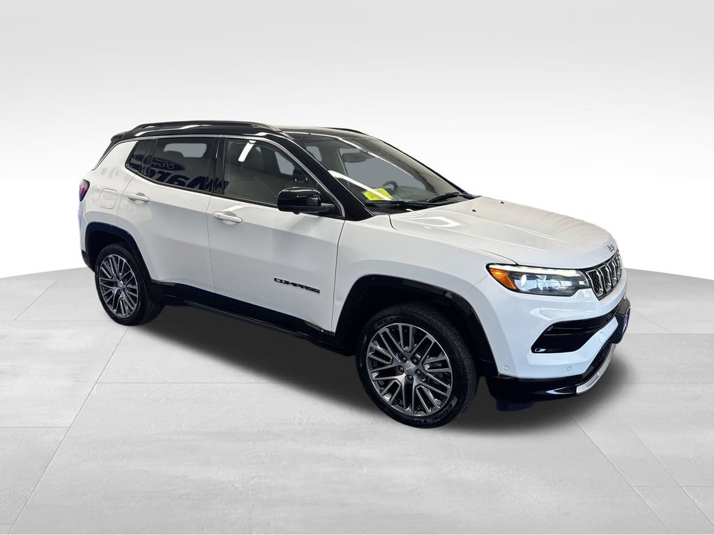 Used 2023 Jeep Compass Limited w/ Elite Group AWD/4WD image 10