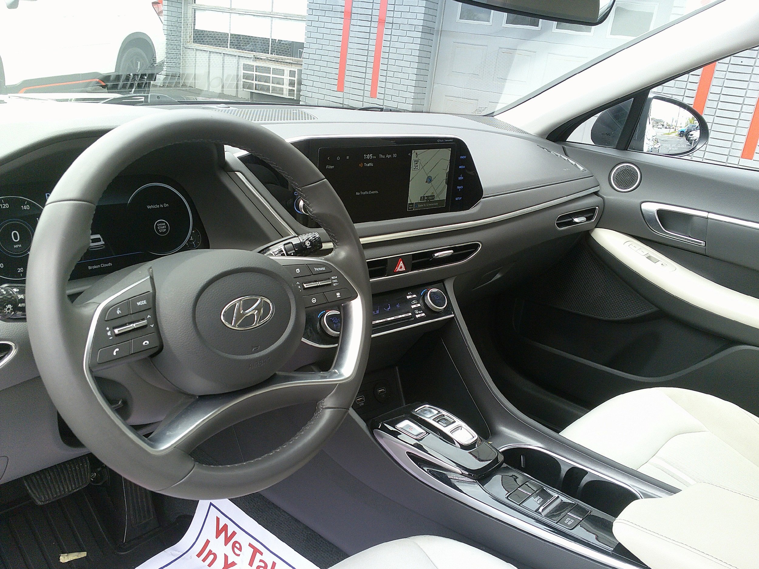 Used 2023 Hyundai Sonata SEL w/ Convenience Package FWD image 19