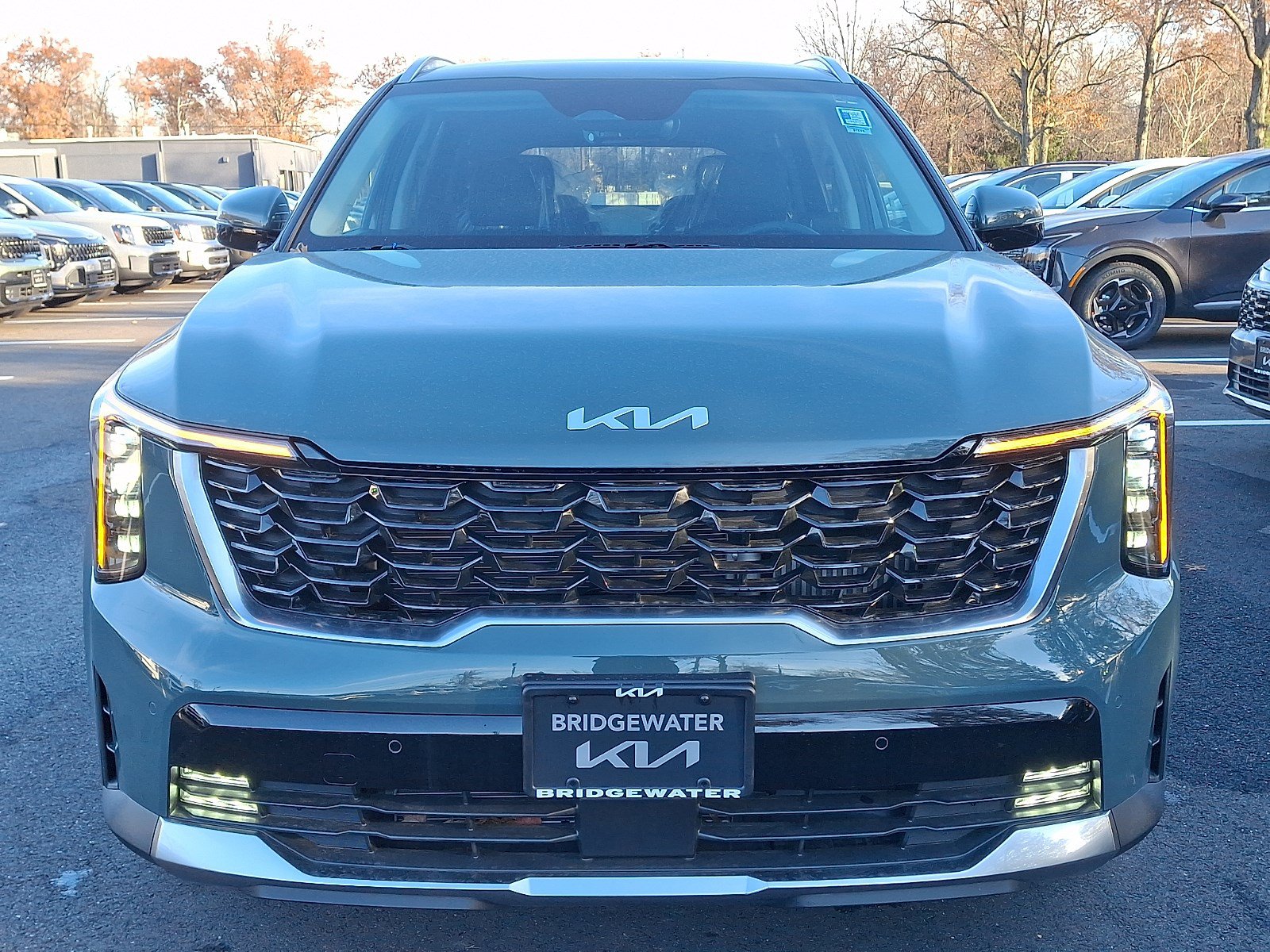 New 2025 Kia Sorento EX AWD/4WD image 2