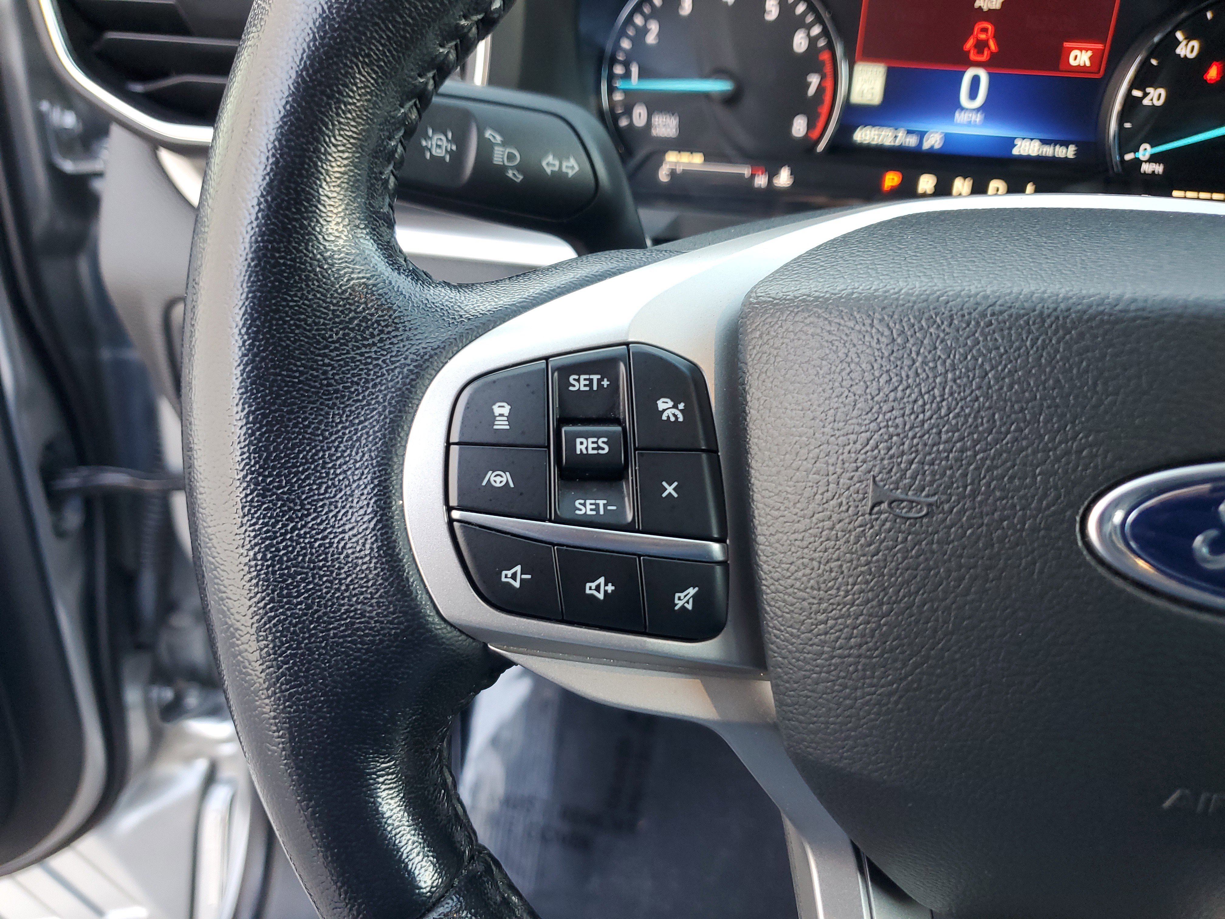 Used 2021 Ford Explorer XLT w/ Equipment Group 202A image 23