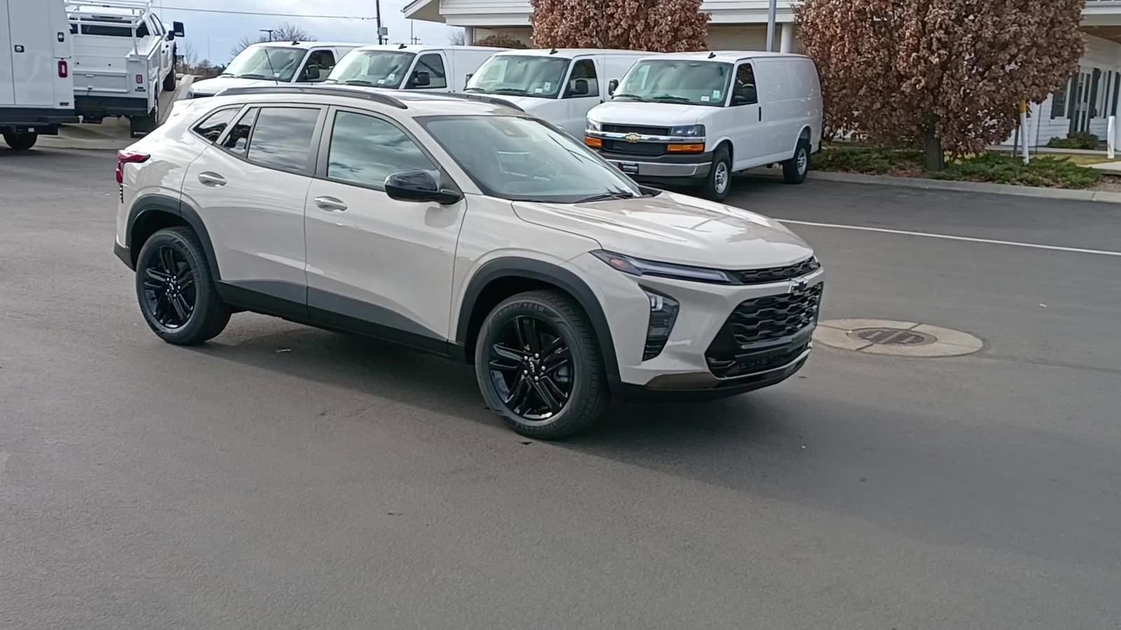 New 2026 Chevrolet Trax ACTIV w/ Sunroof Package image 3