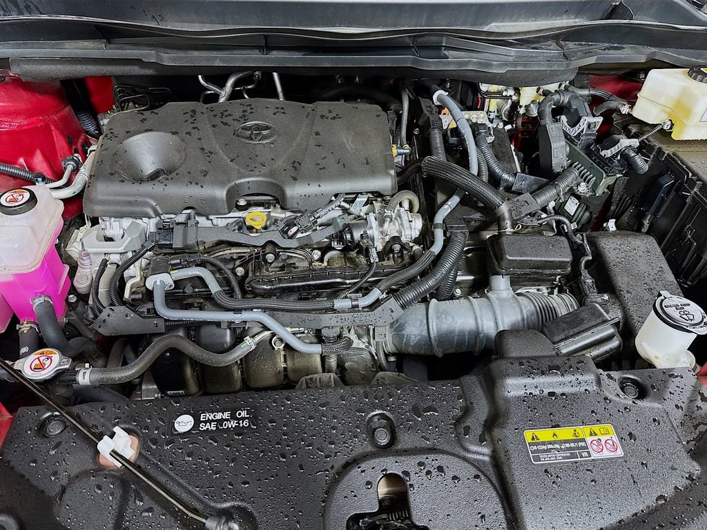 Used 2024 Toyota Sienna Limited image 40