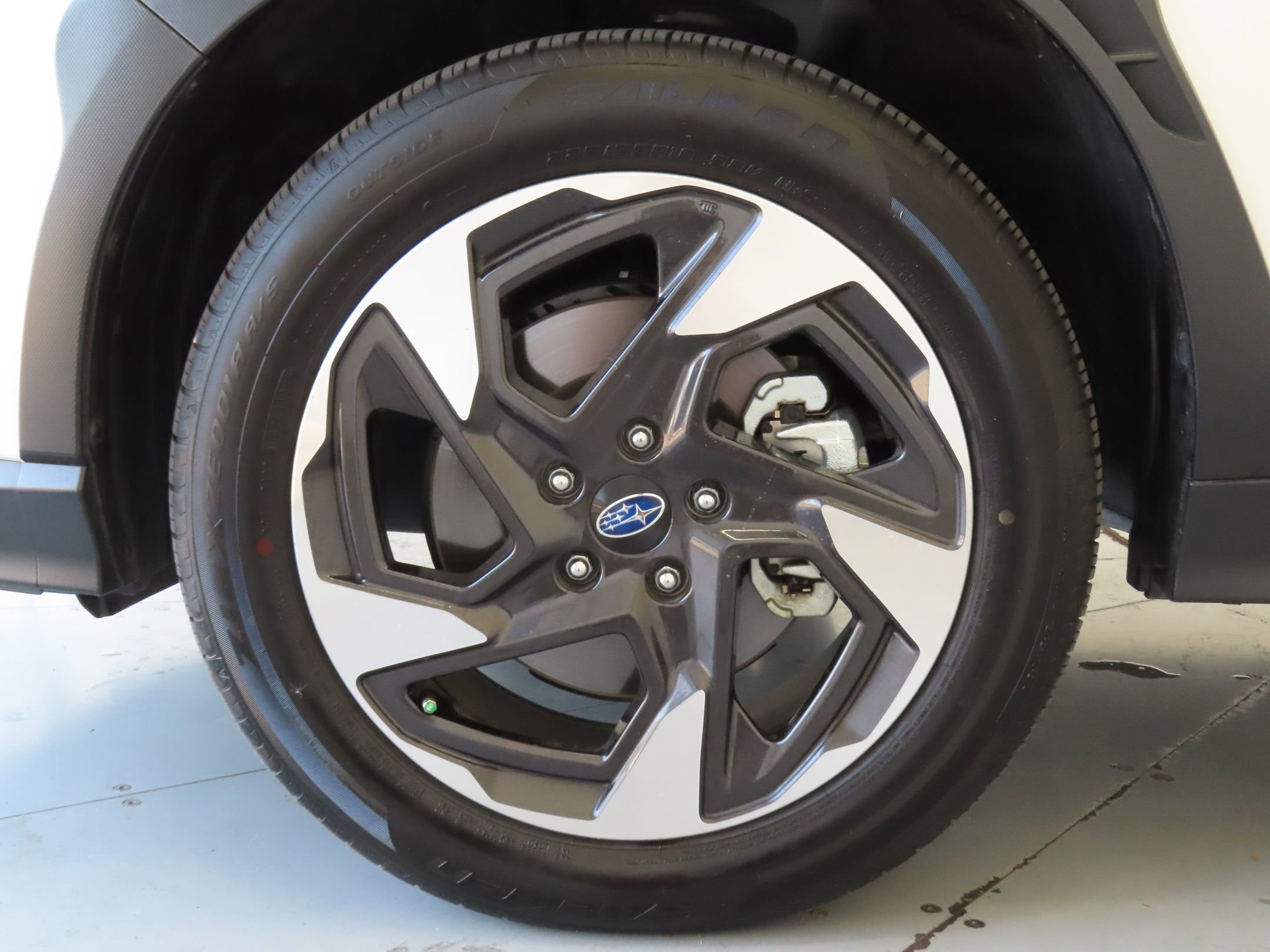 Certified 2025 Subaru Crosstrek 2.5i Limited w/ Crosstrek Mirror Package image 29