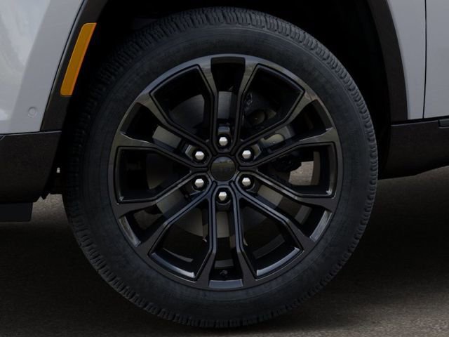 New 2026 Jeep Grand Wagoneer L Summit w/ Rear Seat Video Group I image 8