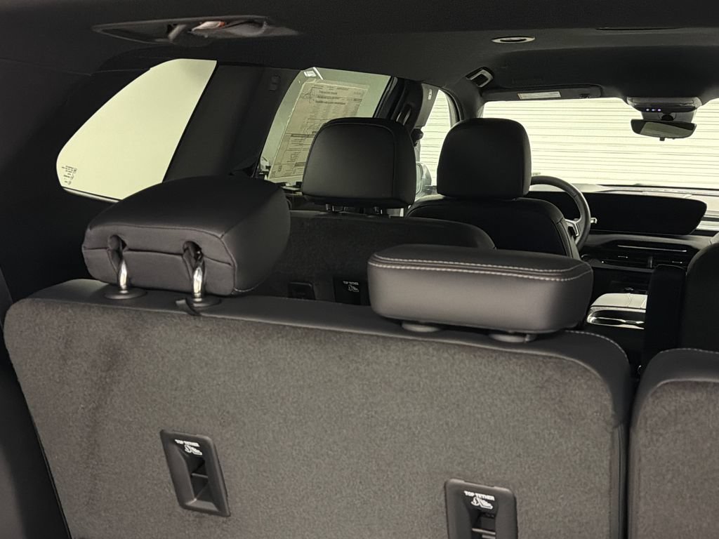 New 2027 Buick Enclave Preferred w/ Power Package AWD/4WD image 17