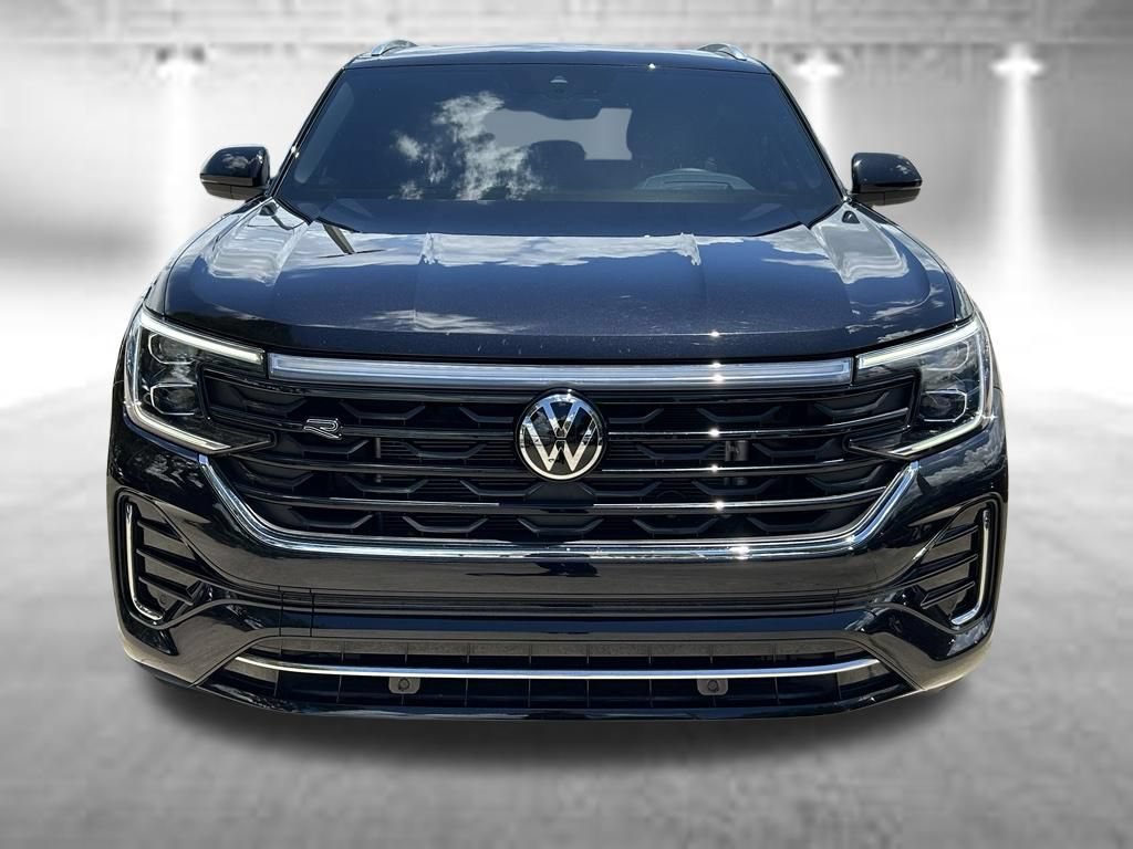 Certified 2024 Volkswagen Atlas Cross Sport SEL R-Line AWD/4WD image 7