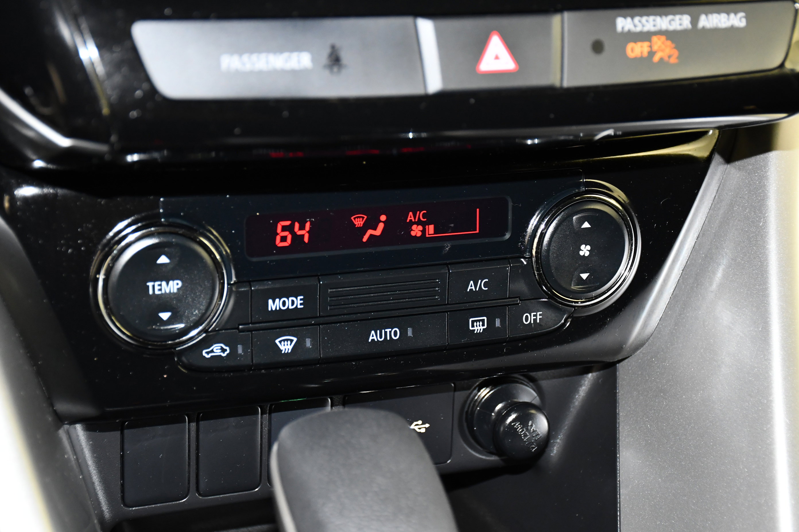 Used 2024 Mitsubishi Eclipse Cross ES AWD/4WD image 28