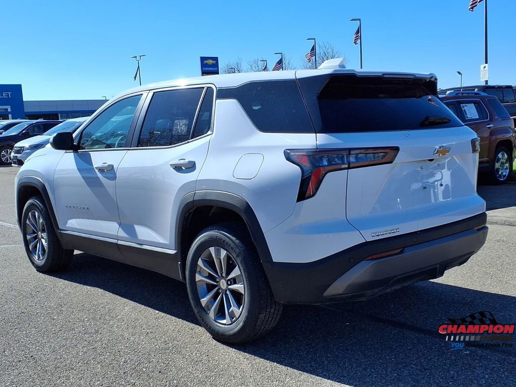 Used 2025 Chevrolet Equinox LT FWD image 8