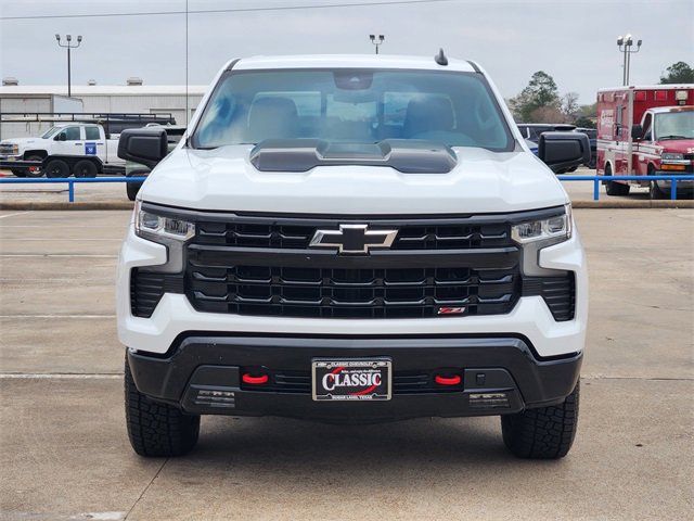 Used 2023 Chevrolet Silverado 1500 LT Trail Boss w/ Convenience Package II video 2