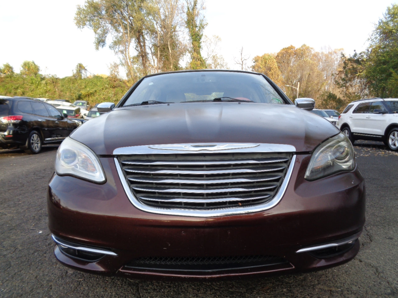 Used 2012 Chrysler 200 Limited image 2