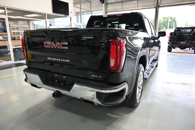 Used 2021 GMC Sierra 1500 SLT w/ SLT Premium Plus Package AWD/4WD image 5