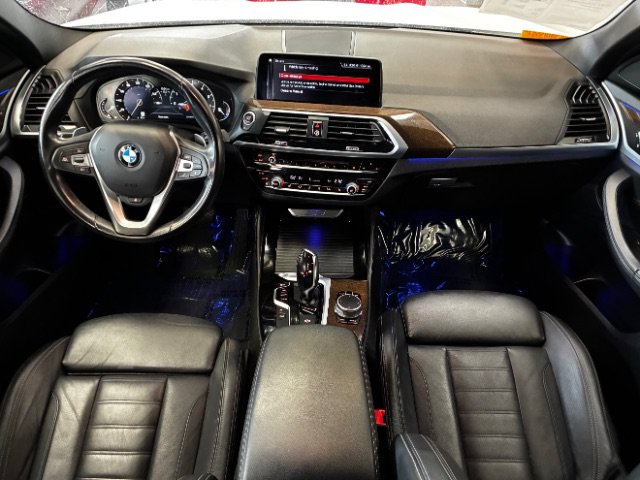Used 2019 BMW X4 xDrive30i w/ Convenience Package AWD/4WD image 3