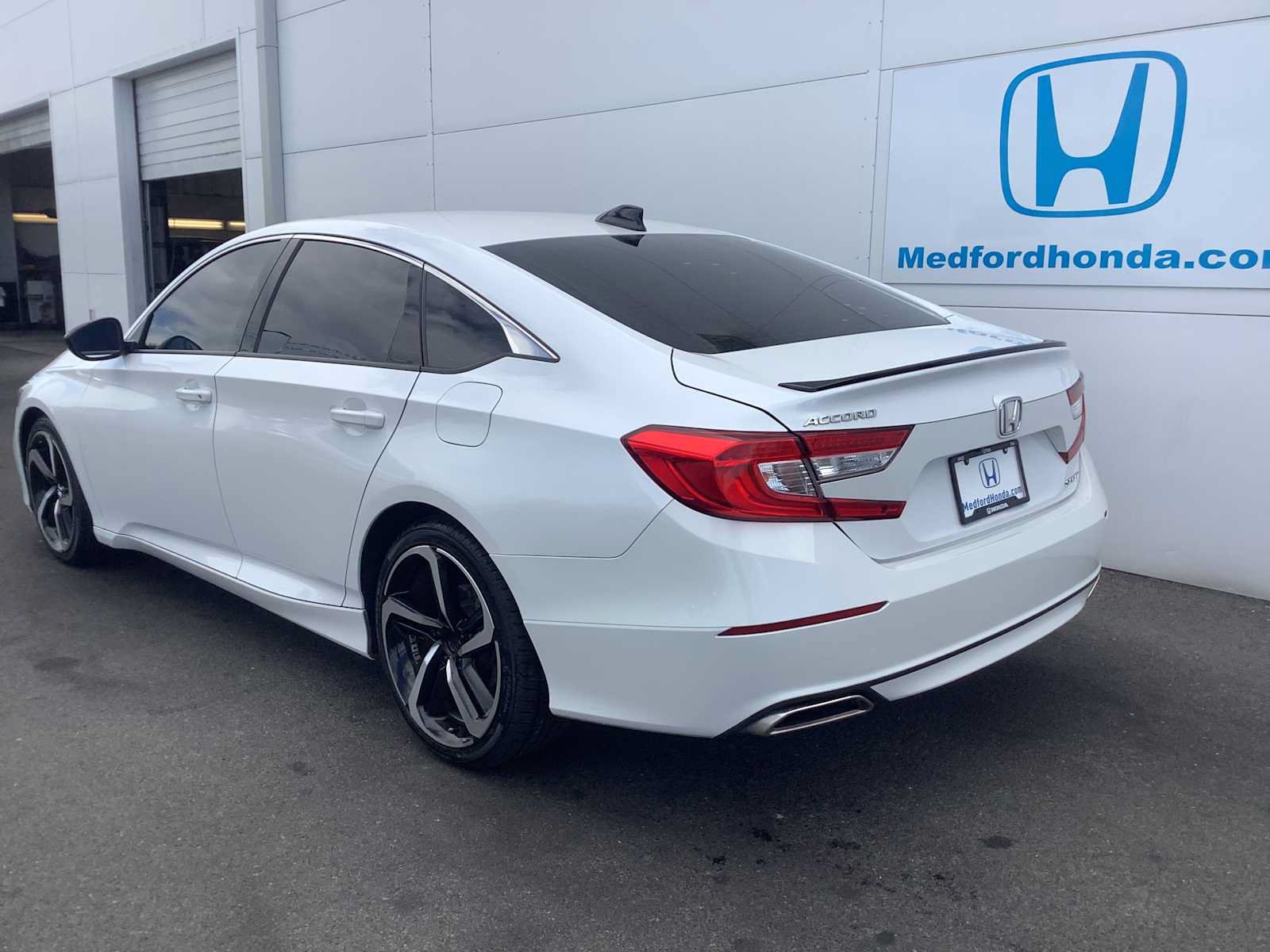 Certified 2022 Honda Accord Sport image 4