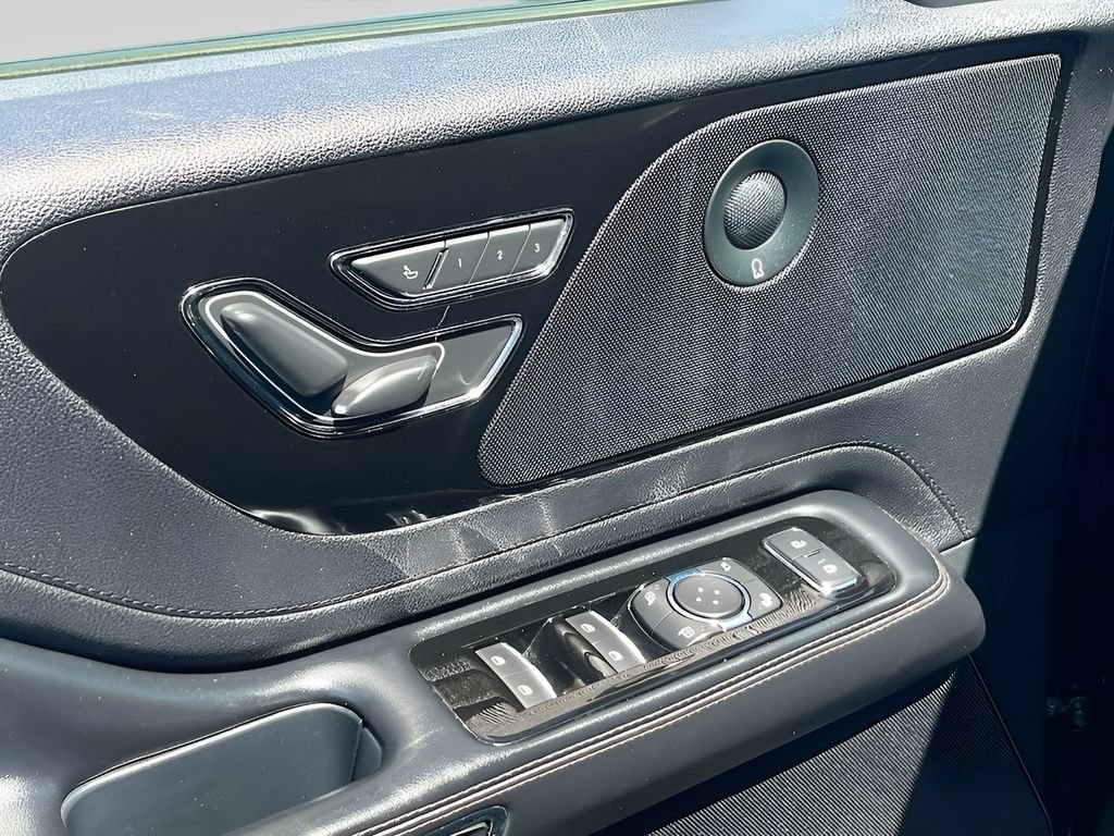 Used 2020 Lincoln Aviator Reserve RWD image 18