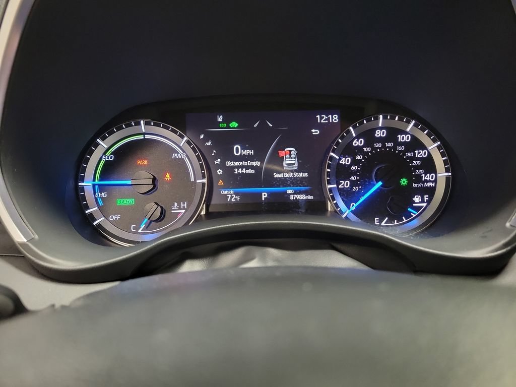 Used 2023 Toyota Highlander XLE AWD/4WD image 28