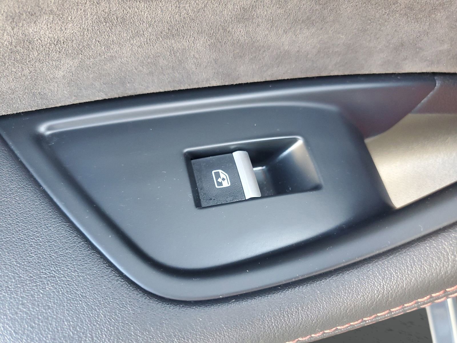 Used 2019 Audi S5 Premium Plus w/ Premium Plus image 18