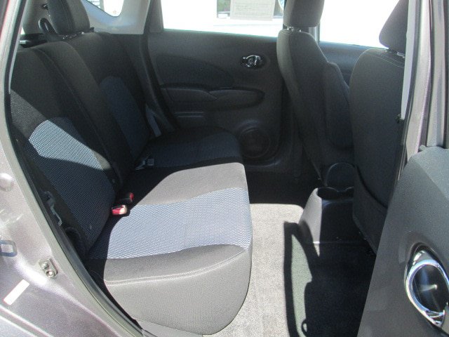 Used 2017 Nissan Versa Note SV FWD image 12