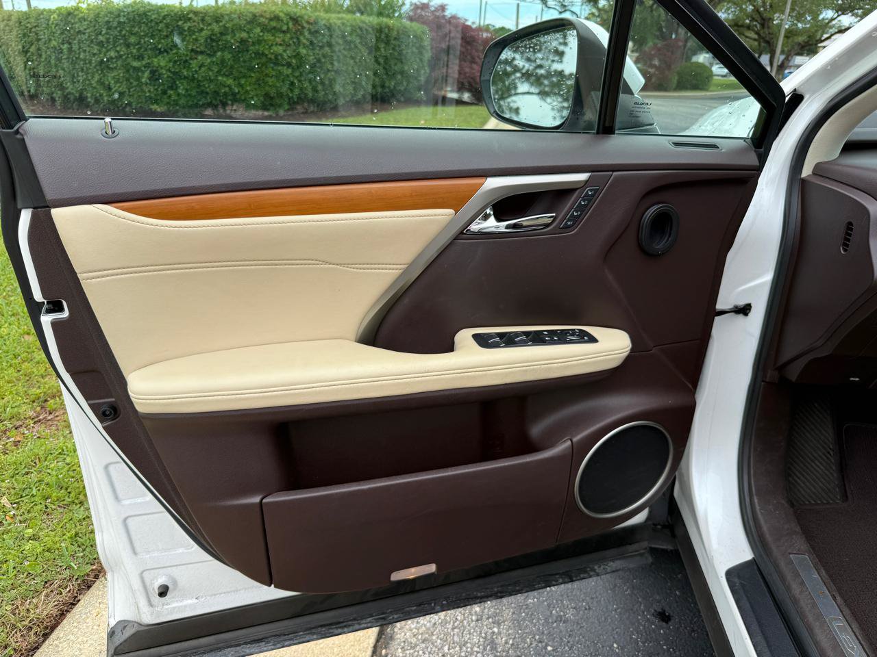 Used 2019 Lexus RX 350 FWD w/ Navigation Package image 11