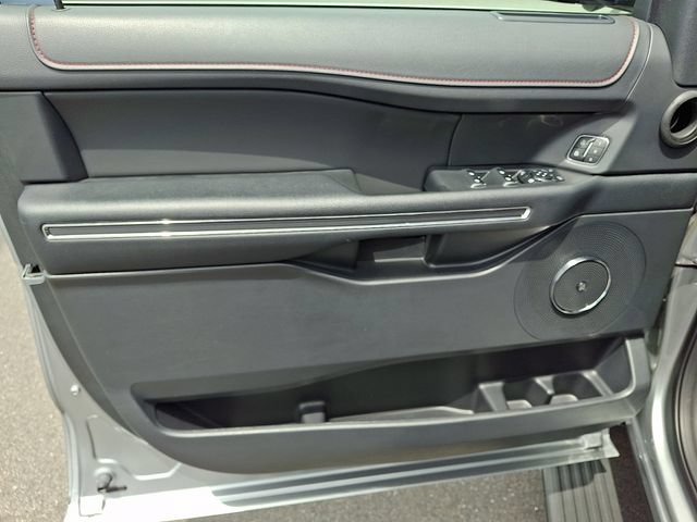 Used 2024 Ford Expedition Max Limited AWD/4WD image 10