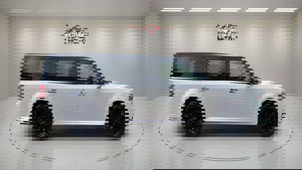 Used 2017 Ford Flex Limited w/ Limited Appearance Package image 6