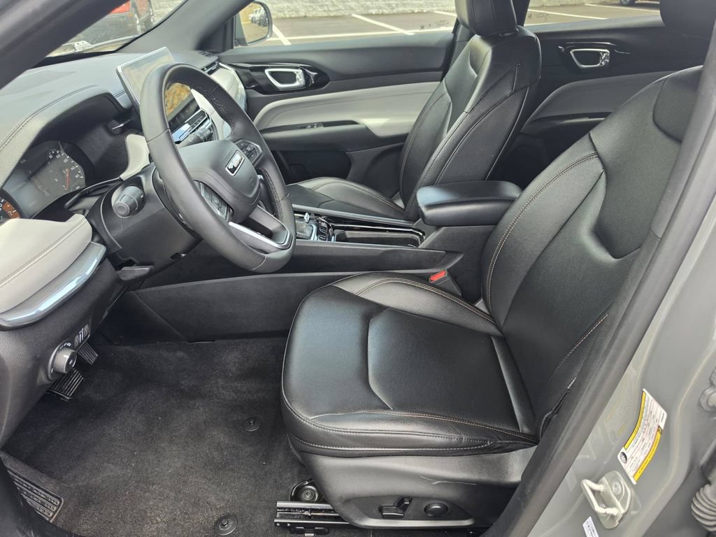 Used 2024 Jeep Compass Limited AWD/4WD image 9