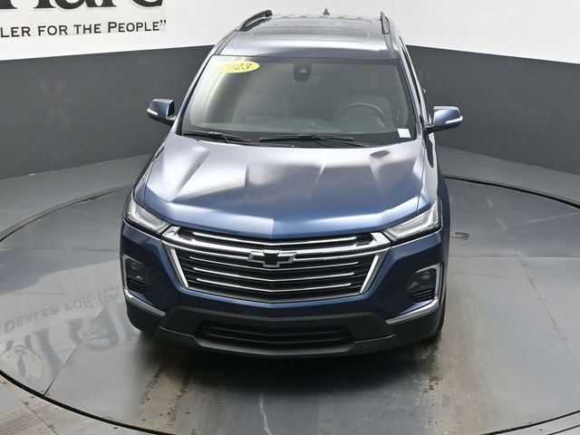 Used 2023 Chevrolet Traverse LT w/ LT Premium Package image 61
