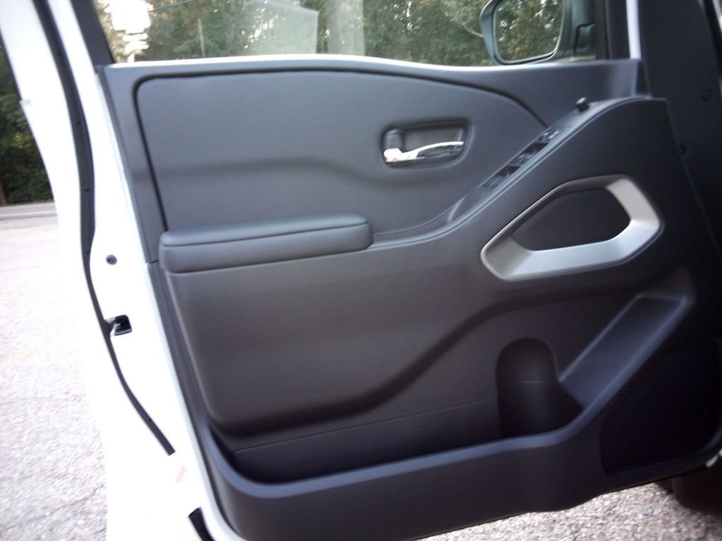 New 2026 Nissan Frontier SV w/ All-Weather Content Package RWD image 10