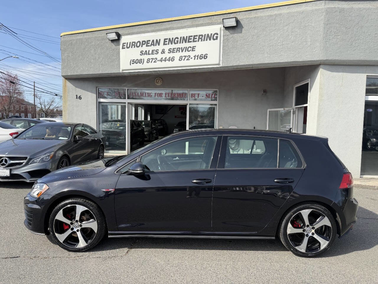 Used 2016 Volkswagen GTI S FWD image 4