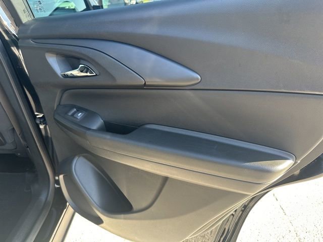 Used 2025 Chevrolet TrailBlazer LT AWD/4WD image 49