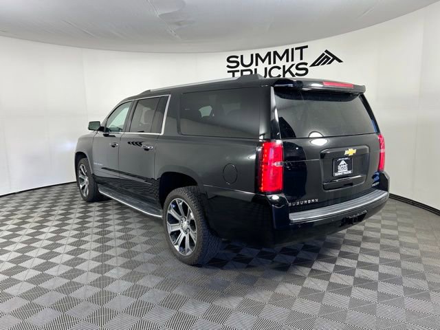Used 2019 Chevrolet Suburban Premier image 3