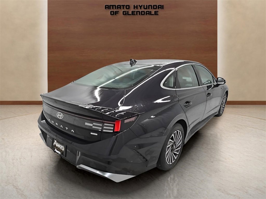 Certified 2025 Hyundai Sonata SEL image 6