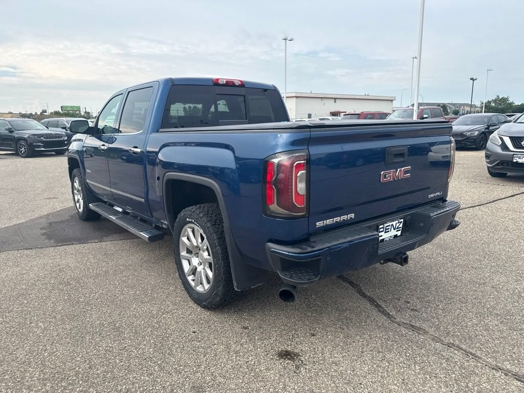 Used 2016 GMC Sierra 1500 Denali w/ Enhanced Driver Alert Package AWD/4WD image 5