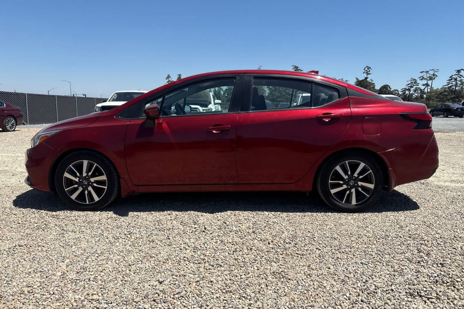 Used 2020 Nissan Versa SV FWD image 6