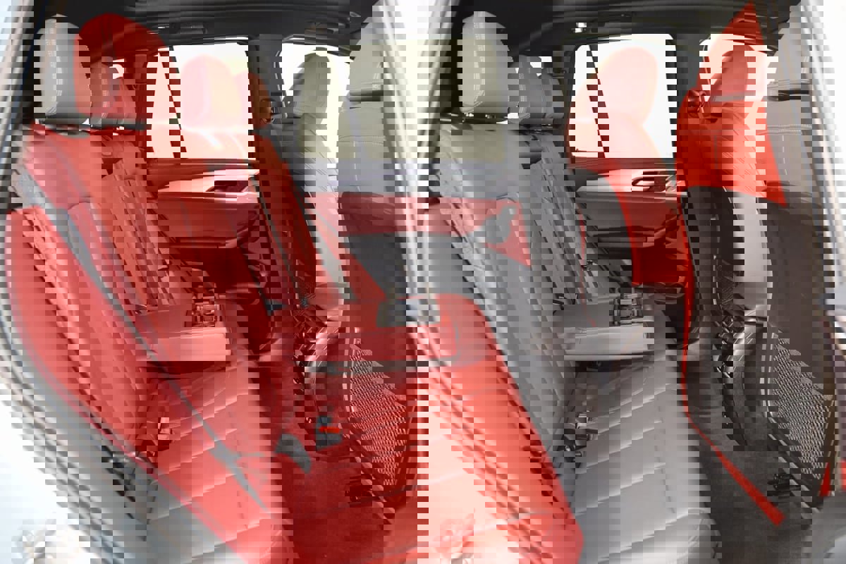 Used 2024 BMW X3 M40i image 15