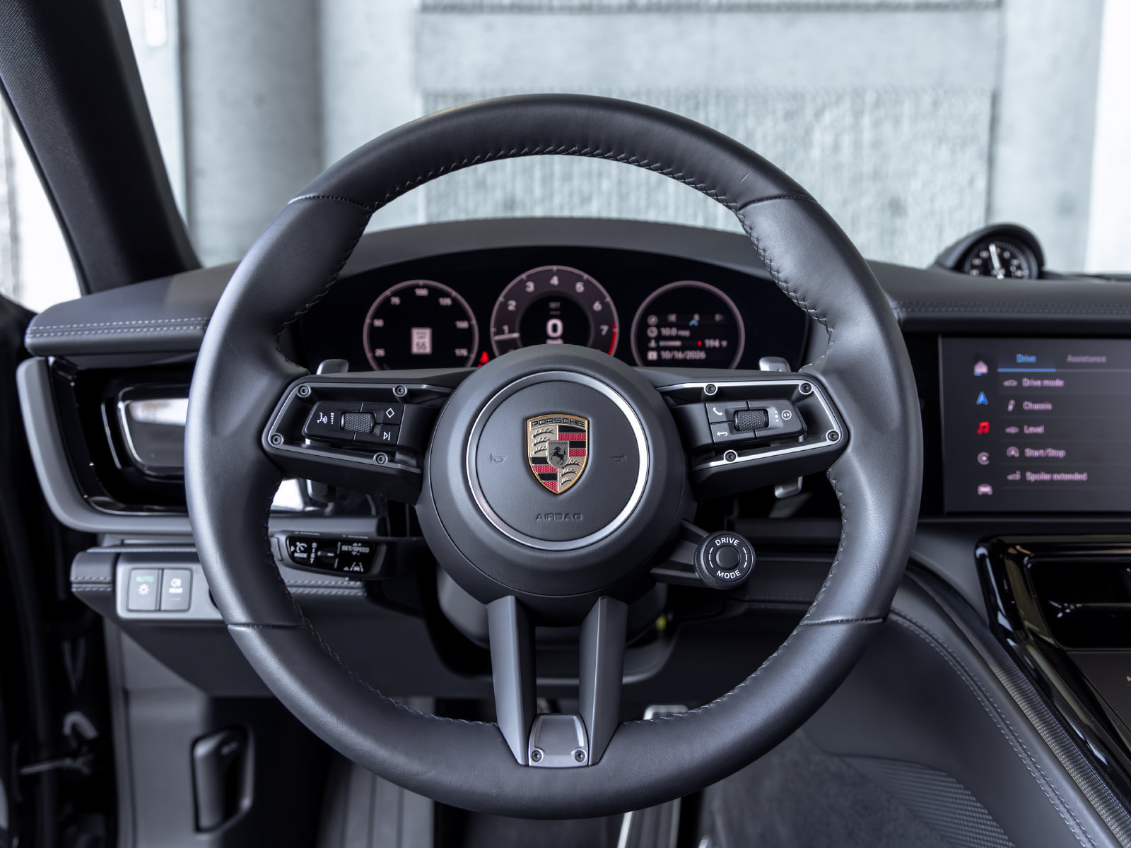 Certified 2024 Porsche Panamera 4 AWD/4WD image 29