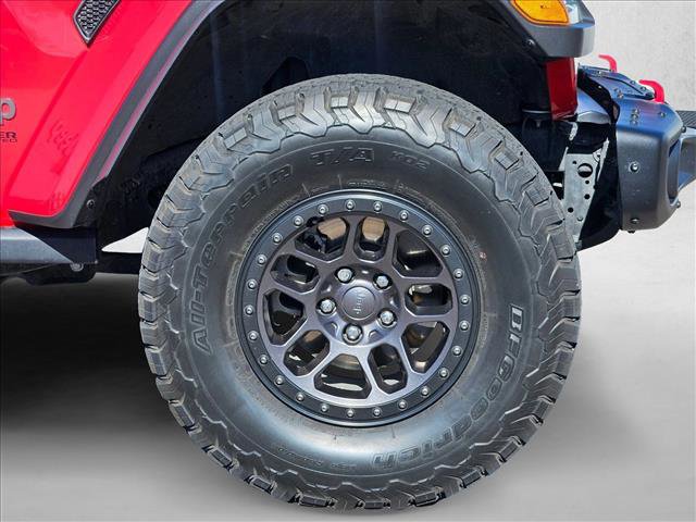 Used 2021 Jeep Wrangler Unlimited Rubicon w/ Xtreme Recon 35" Tire Package image 25