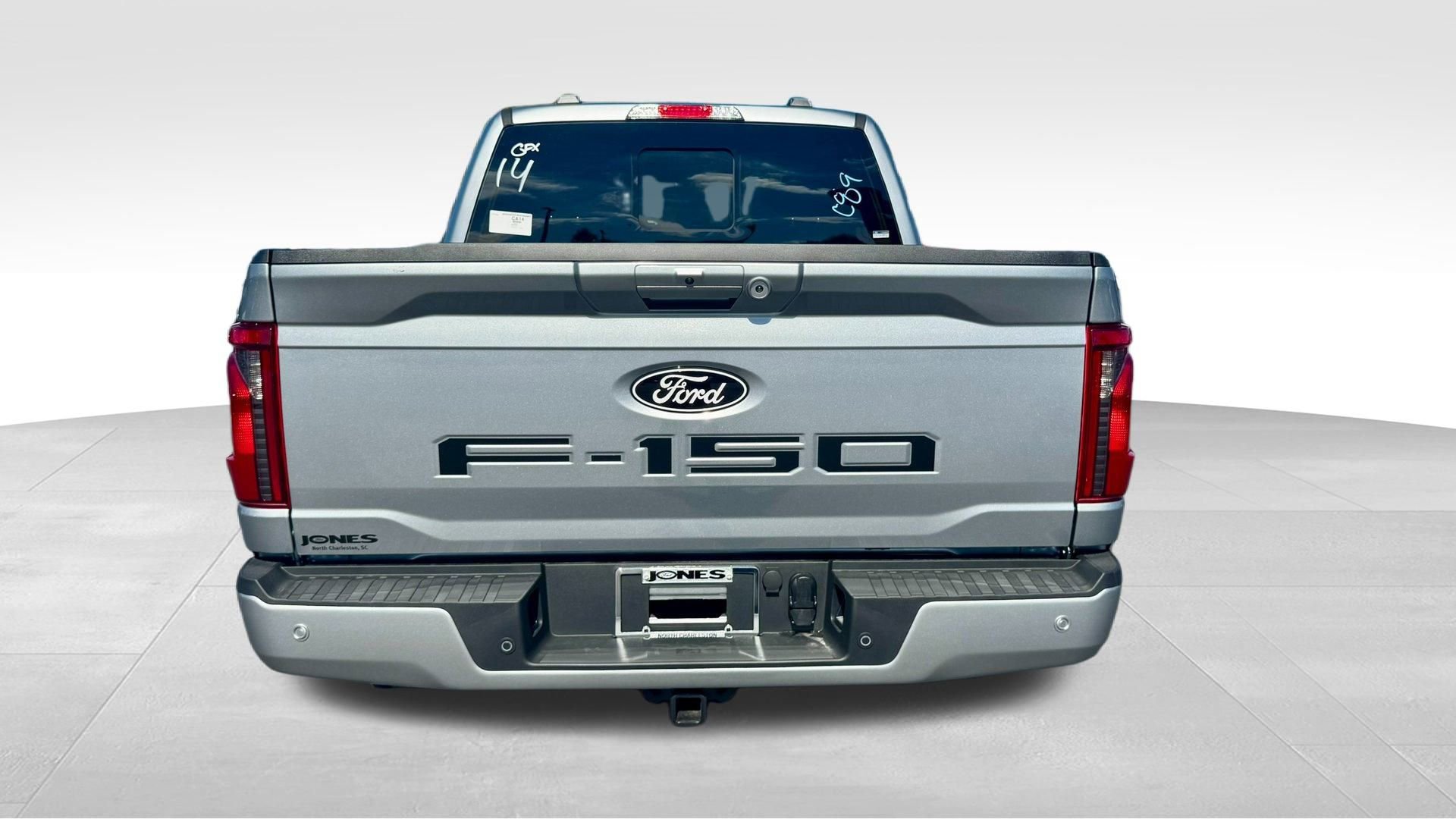 New 2025 Ford F150 XLT w/ Equipment Group 302A MID image 10